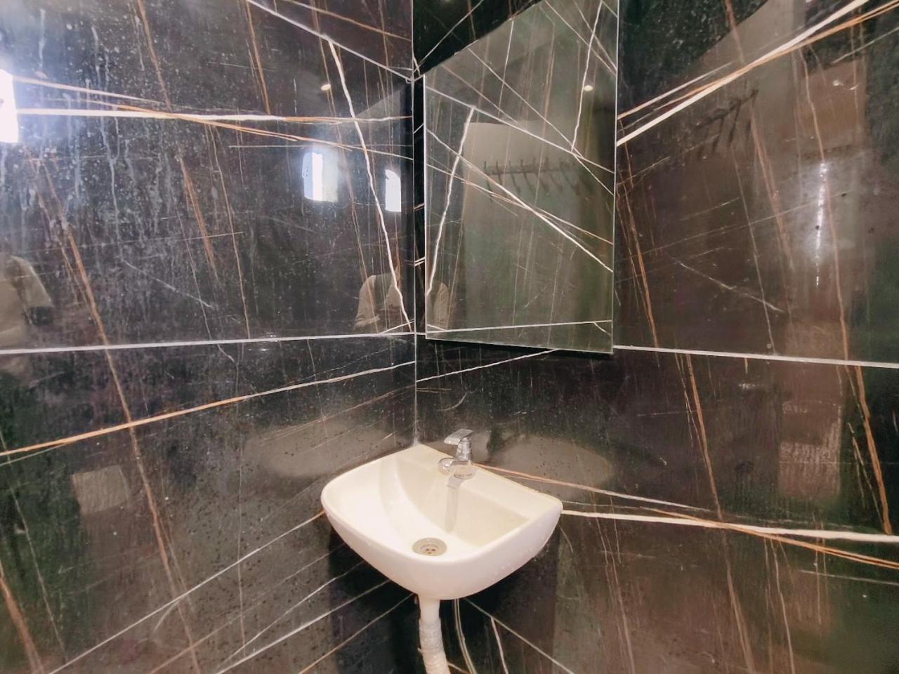 Hotel Pragati Inn Ahmednagar Zewnętrze zdjęcie
