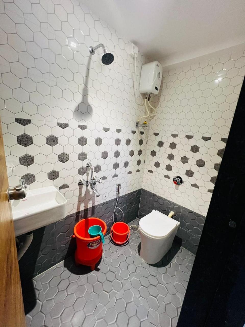 Hotel Pragati Inn Ahmednagar Zewnętrze zdjęcie