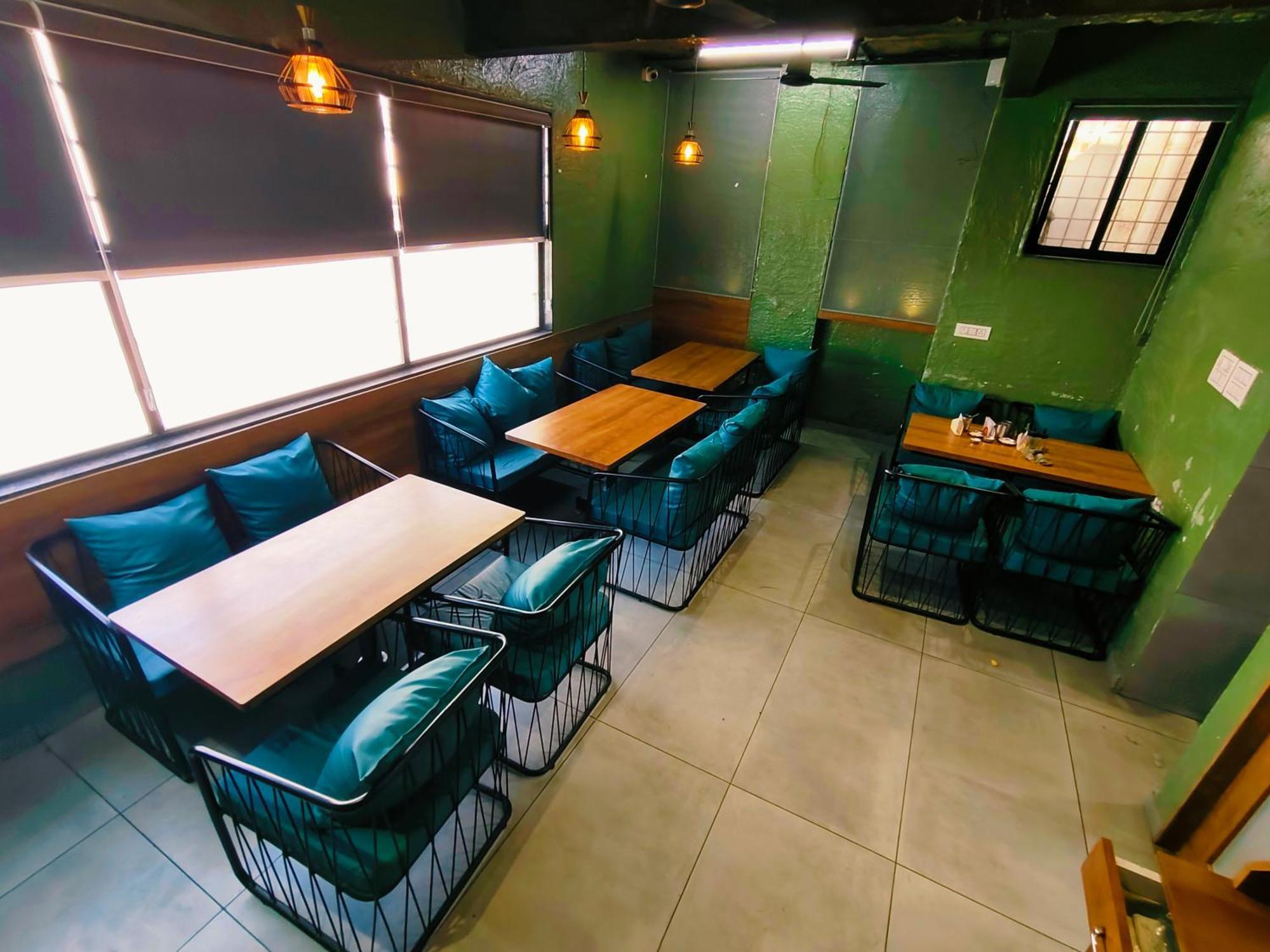 Hotel Pragati Inn Ahmednagar Zewnętrze zdjęcie